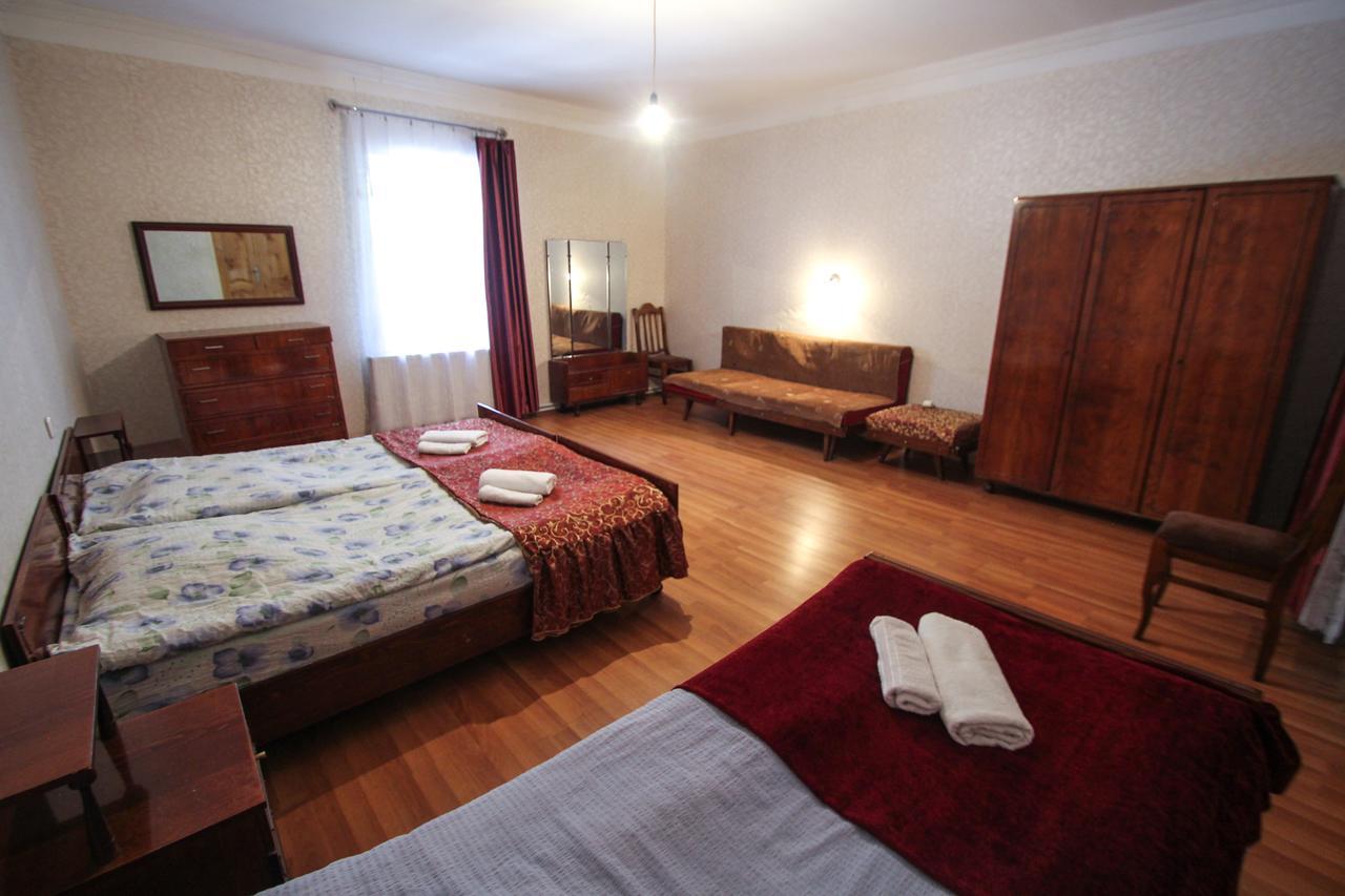 Eka&Nino Guesthouse Mestia Zewnętrze zdjęcie