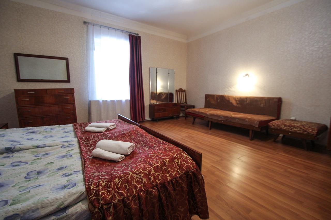 Eka&Nino Guesthouse Mestia Zewnętrze zdjęcie