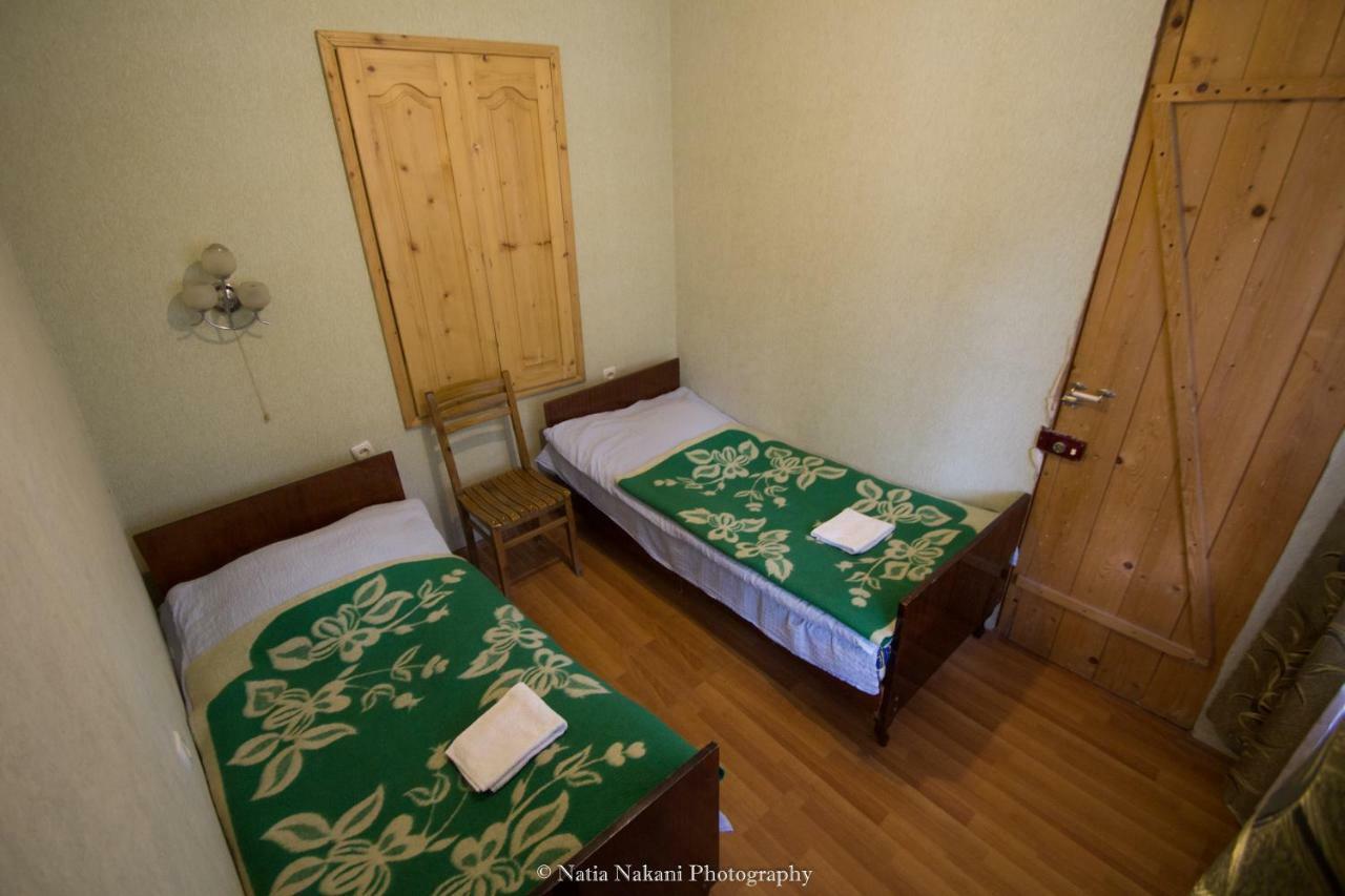 Eka&Nino Guesthouse Mestia Zewnętrze zdjęcie